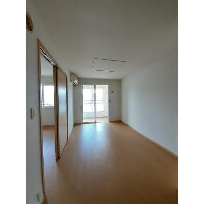 ヴィオラ 204【管理NO：1-016358601-02040】 ★家具家電は申し込み後に搬入します★ ★2026年10月中旬入居可能★の物件写真2