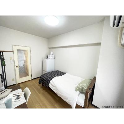 ユニオンマンスリー橋本１０　206　1K・シングル☆【禁煙ルーム】安心のオートロック完備！デスク・チェア＆たっぷり収納2ドア冷蔵庫など生活家電のあるお部屋の物件写真2