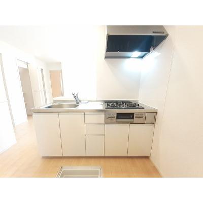 ソッフィオーネⅠ 101【管理NO：1-025086401-01010】 ★家具家電は申し込み後に搬入します★ ★2026年10月中旬入居可能★の物件写真3
