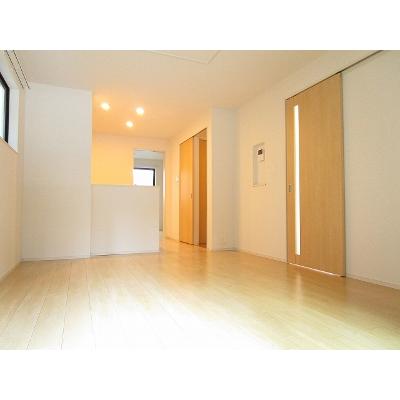 グローブヒルズ 101【管理NO：1-023178301-01010】 ★家具家電は申し込み後に搬入します★ ★2026年10月上旬入居可能★の物件写真2