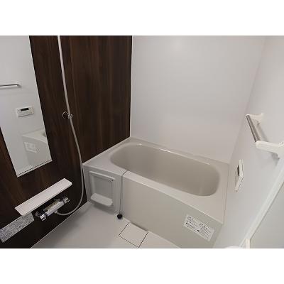 ホワイトレジデンス 102【管理NO：1-026386001-01020】 ★家具家電は申し込み後に搬入します★の物件写真4