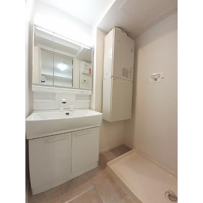 ディミータ 104【管理NO：1-026819303-01040】 ★家具家電は申し込み後に搬入します★ ★2026年10月上旬入居可能★の物件写真6