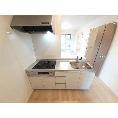 フェゼント 203【管理NO：1-026409301-02030】 ★家具家電は申し込み後に搬入します★ ★2026年10月上旬入居可能★の物件写真3