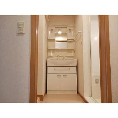 メトロ・アクテュエル 204【管理NO：1-013735601-02040】 ★家具家電は申し込み後に搬入します★の物件写真6
