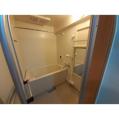 シルクコート 102【管理NO：1-007600301-01020】 ★家具家電は申し込み後に搬入します★ ★2026年09月中旬入居可能★の物件写真4