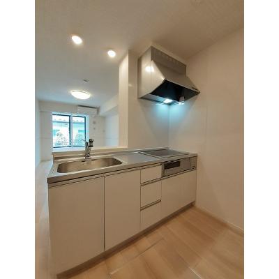 マウロア 103【管理NO：1-027049001-01030】 ★家具家電は申し込み後に搬入します★ ★2026年10月中旬入居可能★の物件写真3