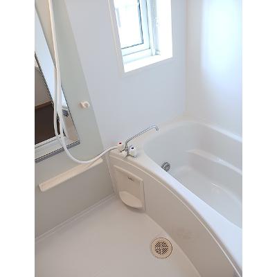 アースリバーＣ 102【管理NO：1-014250603-01020】 ★家具家電は申し込み後に搬入します★の物件写真4