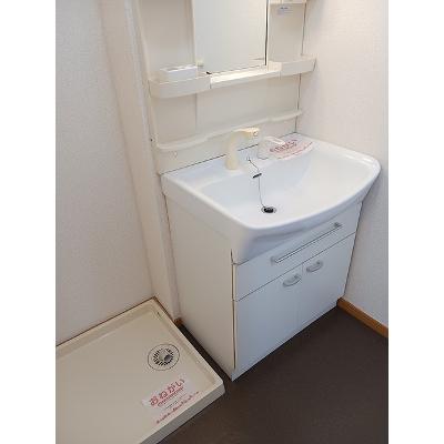 アースリバーＣ 102【管理NO：1-014250603-01020】 ★家具家電は申し込み後に搬入します★の物件写真6