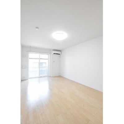 ＲａｆｆｉｎｅⅡ 103【管理NO：1-022112901-01030】 ★家具家電は申し込み後に搬入します★ ★2026年09月下旬入居可能★の物件写真2