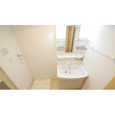 ラフィネ　ヌフ 202【管理NO：1-019662701-02020】 ★家具家電は申し込み後に搬入します★ ★2026年10月上旬入居可能★の物件写真6