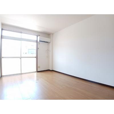 カーム植上Ⅱ 103【管理NO：1-003542602-01030】 ★家具家電は申し込み後に搬入します★の物件写真2