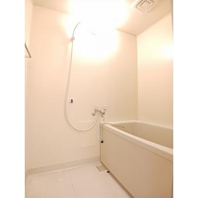 カーム植上Ⅱ 103【管理NO：1-003542602-01030】 ★家具家電は申し込み後に搬入します★の物件写真4