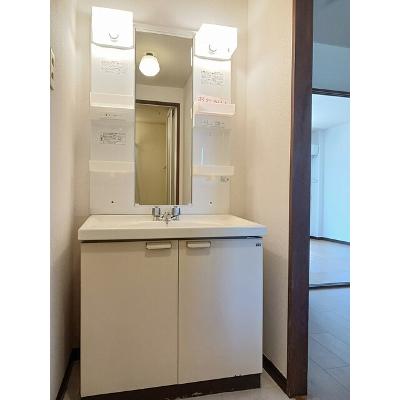 カーム植上Ⅱ 103【管理NO：1-003542602-01030】 ★家具家電は申し込み後に搬入します★の物件写真6