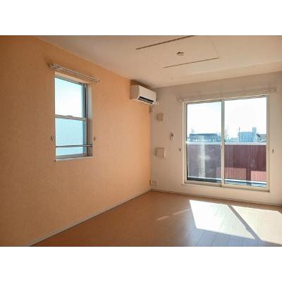 テ・ルサーマ　Ｅ 203【管理NO：1-020167402-02030】 ★家具家電は申し込み後に搬入します★ ★2026年10月上旬入居可能★の物件写真2