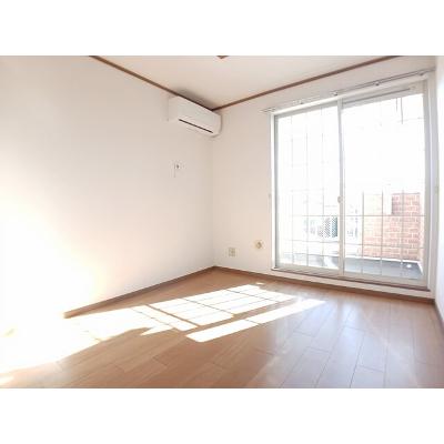 エトワール赤岩 204【管理NO：1-011513901-02040】 ★家具家電は申し込み後に搬入します★ ★2026年10月上旬入居可能★の物件写真2