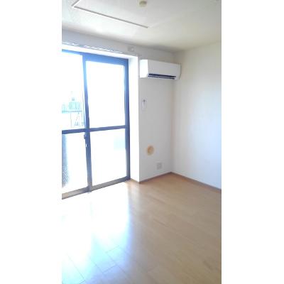 ルミエールコート　Ｂ 201【管理NO：1-007300402-02010】 ★家具家電は申し込み後に搬入します★ ★2026年10月中旬入居可能★の物件写真2