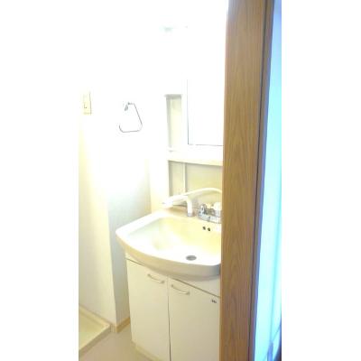 ルミエールコート　Ｂ 201【管理NO：1-007300402-02010】 ★家具家電は申し込み後に搬入します★ ★2026年10月中旬入居可能★の物件写真6