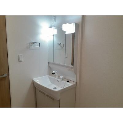 グレイス 203【管理NO：1-027310001-02030】 ★家具家電は申し込み後に搬入します★の物件写真6