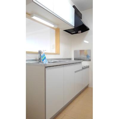グリーン　リーブズⅡ 202【管理NO：1-016504702-02020】 ★家具家電は申し込み後に搬入します★ ★2026年10月中旬入居可能★の物件写真3
