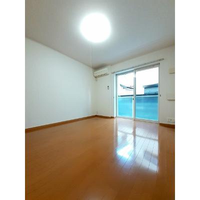 ヴィラ　グランデ 107【管理NO：1-014694401-01070】 ★家具家電は申し込み後に搬入します★ ★2026年10月中旬入居可能★の物件写真2