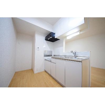 モデッサ東川口 302【管理NO：1-023207701-03020】 ★家具家電は申し込み後に搬入します★ ★2026年10月上旬入居可能★の物件写真3