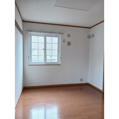シャン・ド・フルールⅥ 102【管理NO：1-012355801-01020】 ★家具家電は申し込み後に搬入します★ ★2026年09月下旬入居可能★の物件写真2