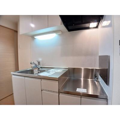 Ｋａｉ 103【管理NO：1-020784701-01030】 ★家具家電は申し込み後に搬入します★の物件写真3