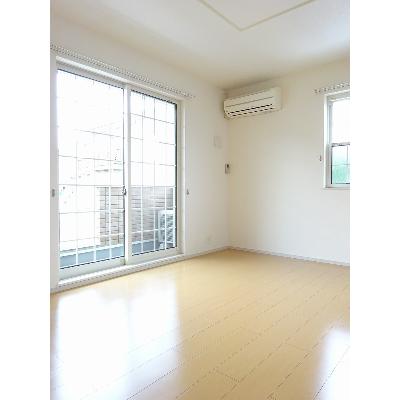 ポポラーレ善 104【管理NO：1-017492301-01040】 ★家具家電は申し込み後に搬入します★ ★2026年09月中旬入居可能★の物件写真2