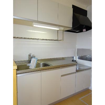 ポポラーレ善 104【管理NO：1-017492301-01040】 ★家具家電は申し込み後に搬入します★ ★2026年09月中旬入居可能★の物件写真3