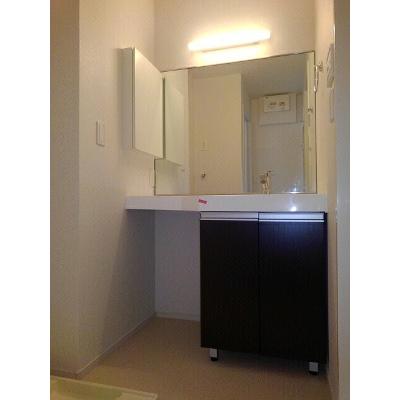 ルピナス 106【管理NO：1-025430801-01050】 ★家具家電は申し込み後に搬入します★ ★2026年09月上旬入居可能★の物件写真6