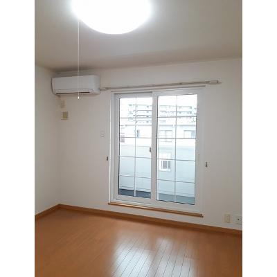 エトワール・アイ 203【管理NO：1-014589601-02030】 ★家具家電は申し込み後に搬入します★ ★2026年10月上旬入居可能★の物件写真2