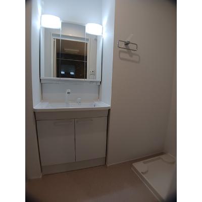 モンテ　クロッシュ 102【管理NO：1-028747801-01020】 ★家具家電は申し込み後に搬入します★の物件写真6