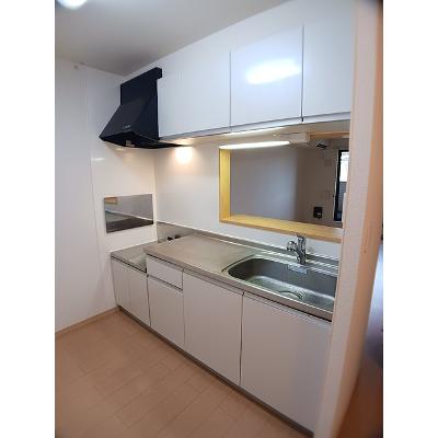 イリス　Ｂ 203【管理NO：1-016453902-02030】 ★家具家電は申し込み後に搬入します★の物件写真3
