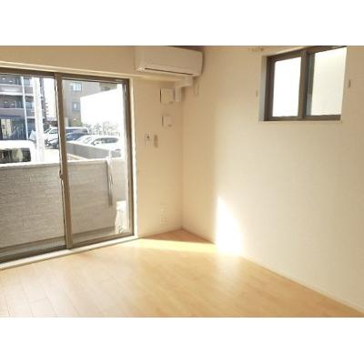カーサ・エスペランサ 101【管理NO：1-025189801-01010】 ★家具家電は申し込み後に搬入します★の物件写真2