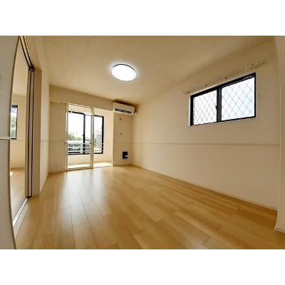 カーサ　フェリシアＡ 102【管理NO：1-027045301-01020】 ★家具家電は申し込み後に搬入します★の物件写真2