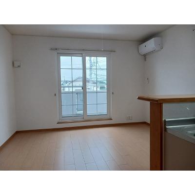 桜 203【管理NO：1-014684301-02030】 ★家具家電は申し込み後に搬入します★ ★2026年09月下旬入居可能★の物件写真2