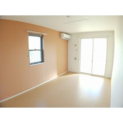 Ｒｕｈｅ　Ｘ 103【管理NO：1-018943901-01030】 ★家具家電は申し込み後に搬入します★ ★2026年09月上旬入居可能★の物件写真2