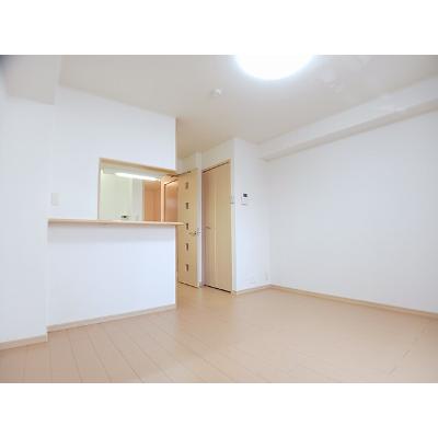 ゾーナ・オヴェスト 203【管理NO：1-016239001-02030】 ★家具家電は申し込み後に搬入します★ ★2026年10月上旬入居可能★の物件写真2