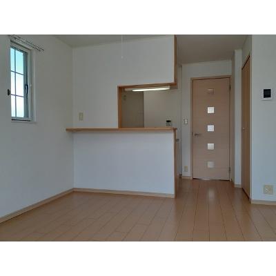 メイプル　レジデンス 205【管理NO：1-015526001-02040】 ★家具家電は申し込み後に搬入します★ ★2026年10月中旬入居可能★の物件写真2