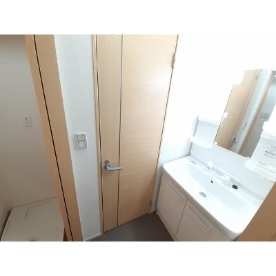 サンフェリーチェ 101【管理NO：1-019358601-01010】 ★家具家電は申し込み後に搬入します★ ★2026年10月上旬入居可能★の物件写真6