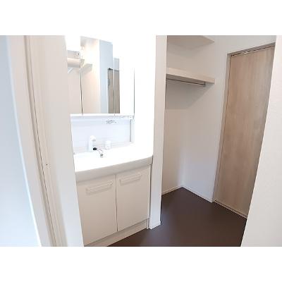 ナルド 202【管理NO：1-025482601-02020】 ★家具家電は申し込み後に搬入します★の物件写真6