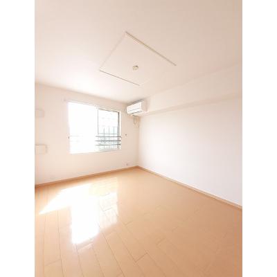 ５ＳｔａｒⅡ 203【管理NO：1-017034601-02030】 ★家具家電は申し込み後に搬入します★ ★2026年10月中旬入居可能★の物件写真2