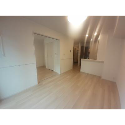 スペチアーレ　ドゥーエ 102【管理NO：1-027081001-01020】 ★家具家電は申し込み後に搬入します★ ★2026年10月上旬入居可能★の物件写真2