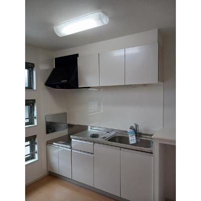 グランディール・シュン 203【管理NO：1-019643501-02030】 ★家具家電は申し込み後に搬入します★の物件写真3