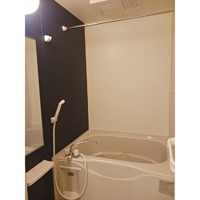 ビーネ　Ⅱ 103【管理NO：1-018426101-01030】 ★家具家電は申し込み後に搬入します★の物件写真4