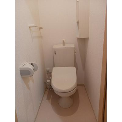 ビーネ　Ⅱ 103【管理NO：1-018426101-01030】 ★家具家電は申し込み後に搬入します★の物件写真5