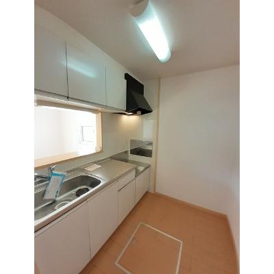 ジェネロシティ－　Ⅰ 101【管理NO：1-015585901-01010】 ★家具家電は申し込み後に搬入します★ ★2026年11月中旬入居可能★の物件写真3