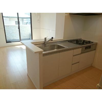 アナベル 205【管理NO：1-025173701-02040】 ★家具家電は申し込み後に搬入します★ ★2026年10月上旬入居可能★の物件写真3