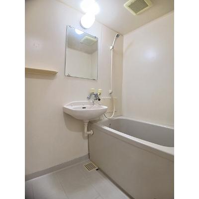 メゾンハッピーⅡ 205【管理NO：1-006451302-02040】 ★家具家電は申し込み後に搬入します★の物件写真4