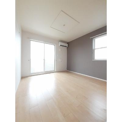 アヴォンリー　Ⅰ 101【管理NO：1-021600501-01010】 ★家具家電は申し込み後に搬入します★ ★2026年10月中旬入居可能★の物件写真2